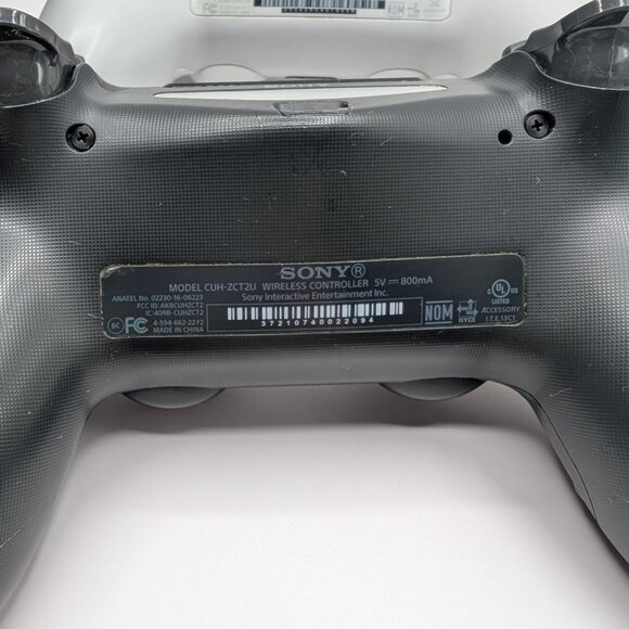 Sony Playstation 4 Pro Console Bundle 2T - TESTED - Picture 4 of 10